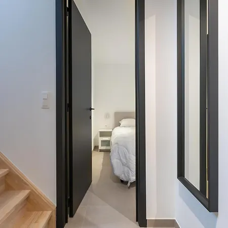 Newly Built For 6 People By The Sea 別荘