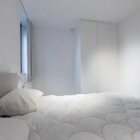 別荘 Newly Built For 6 People By The Sea *