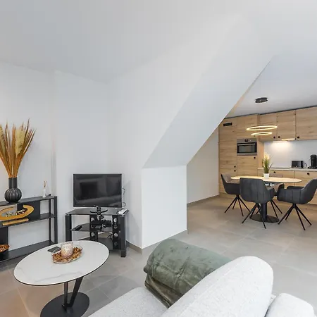 別荘 Newly Built For 6 People By The Sea Lombardsijde